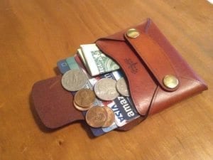 rivet wallet in use