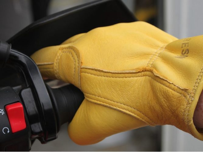 Iron & Resin Café Gloves Review 72