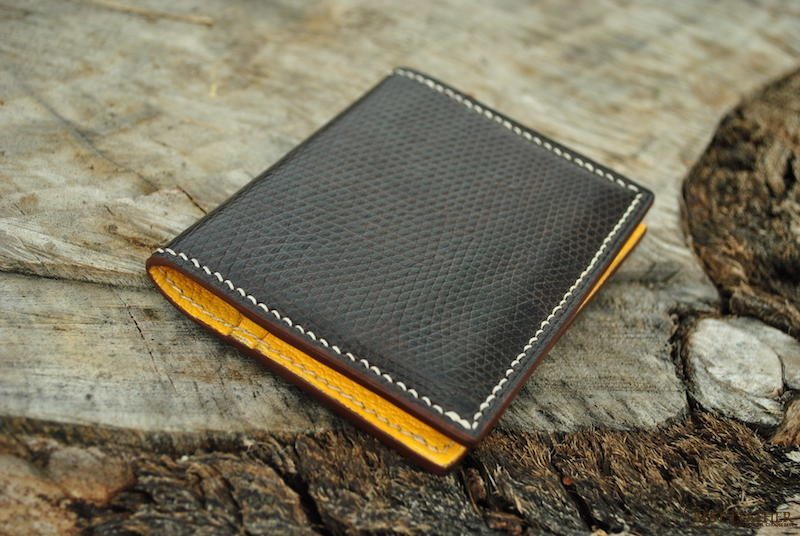 Looking for leather bi-fold wallets. : r/BuyItForLife