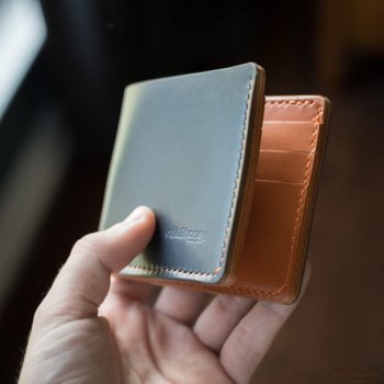 BOBBIE HONEY BIFOLD WALLET WITH CARABINER