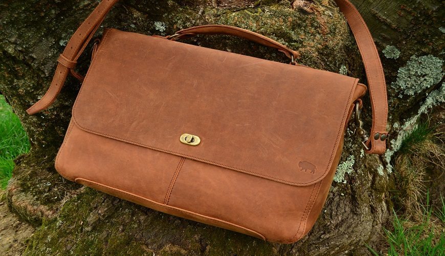 What Is Vegetable Tanned Leather? 