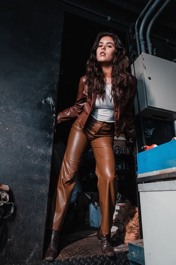 Power Of Leather main image 1